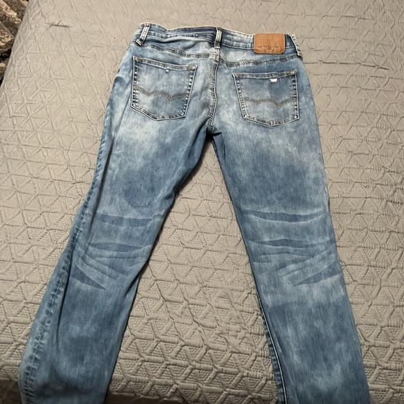 Wore once. New condition. Don’t like the rips - Picture 3 of 4